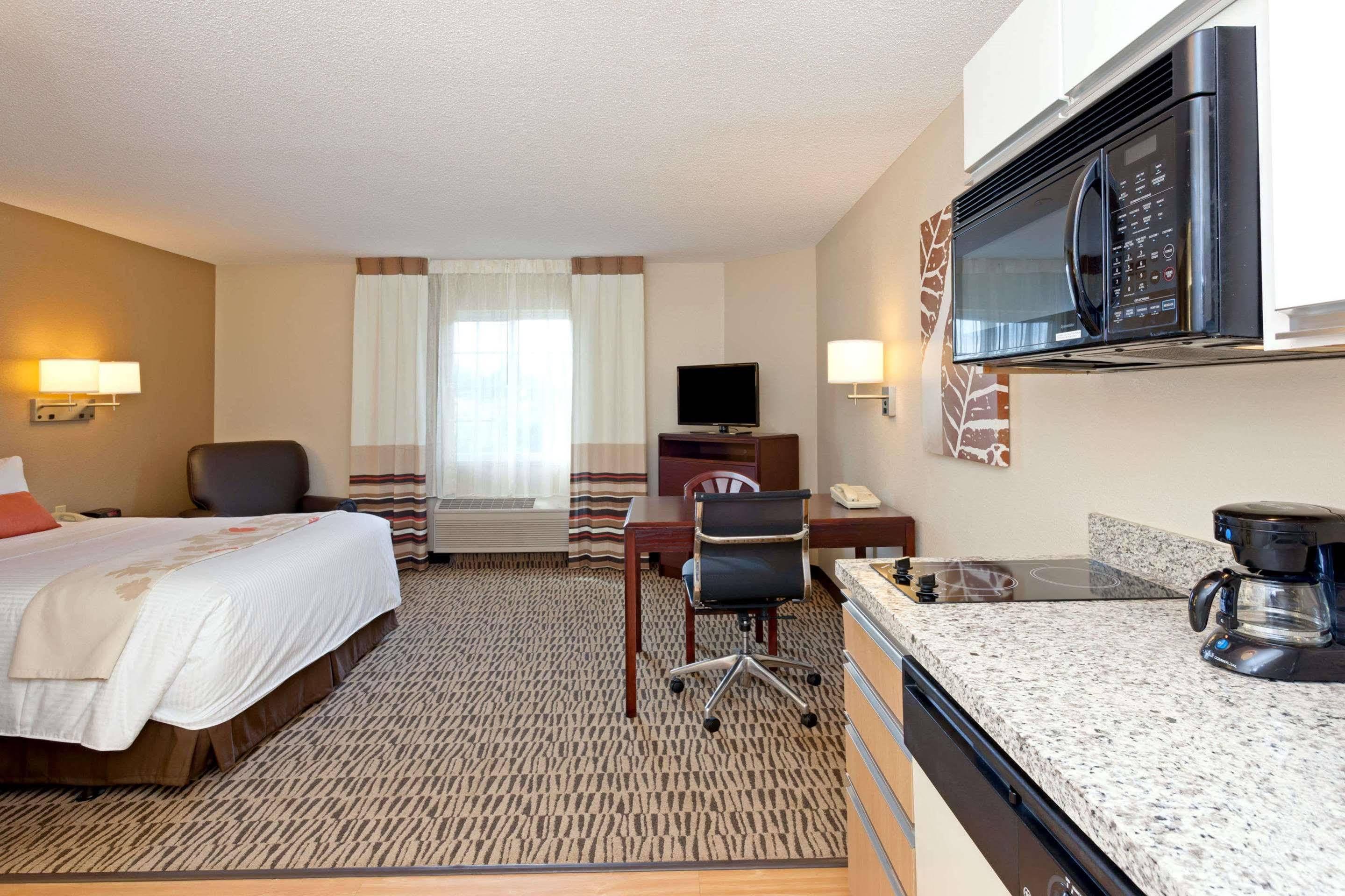 Mainstay Suites Detroit Farmington Hills Esterno foto